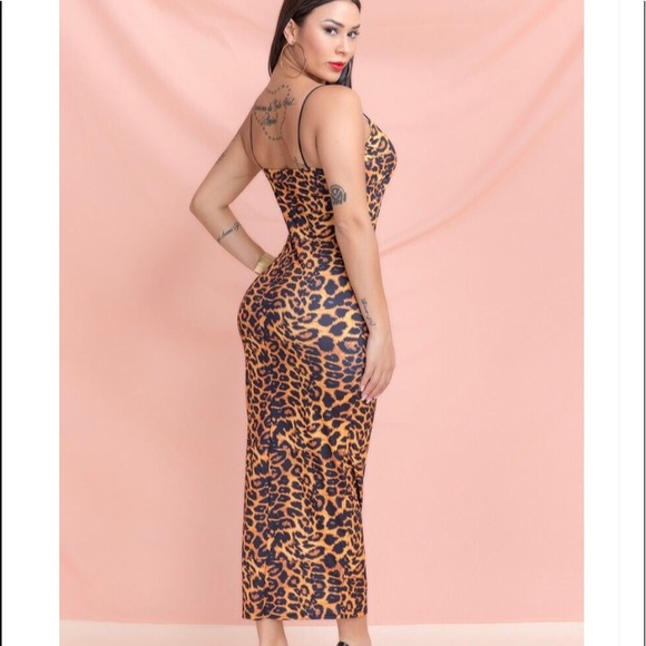 Leopard Print Maxi Dress - Picture 3 of 3